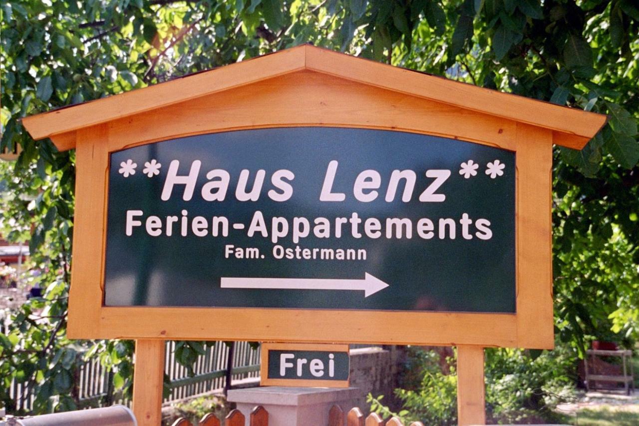 Haus Lenz Ferienwohnungen - Fam Ostermann Puchberg am Schneeberg Exterior photo